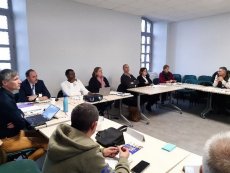 Les départements de la Loire et de Haute-Loire ont réuni conjointement, dans le cadre des assises du Travail, les membres de leur observatoire d'analyse et d'appui au dialogue social et à la négociation